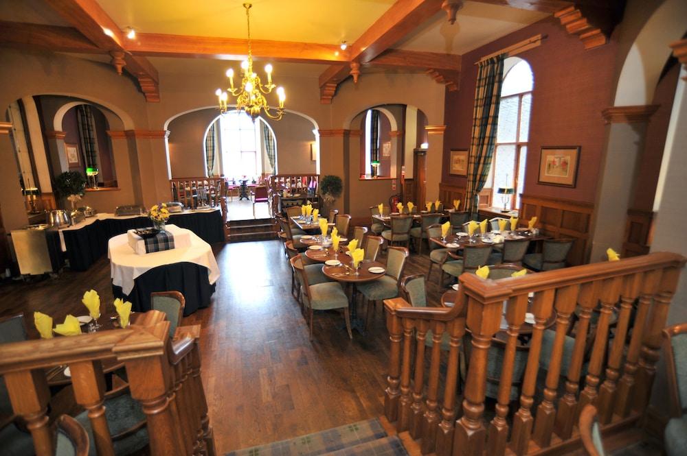 Golden Lion Hotel Stirling Exterior photo